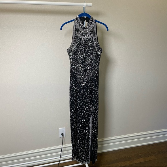 beaded holiday dress ZAPAKA Women Dark Green Holiday Dress Beaded A Line Round Neck Long Sleeve  Midi Party Dress main image 1